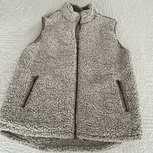 Thread Supply Sherpa Vest